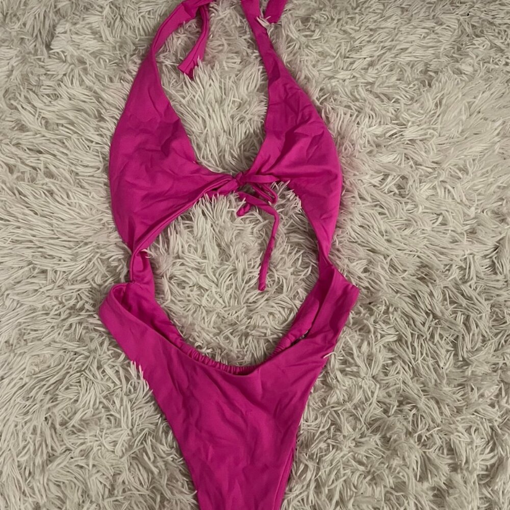 Knight Swim Trinity One Piece - Picture 2 of 2